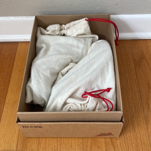 Red Wing Boots - women’s iron ranger size 7 heritage - Picture 10 of 11